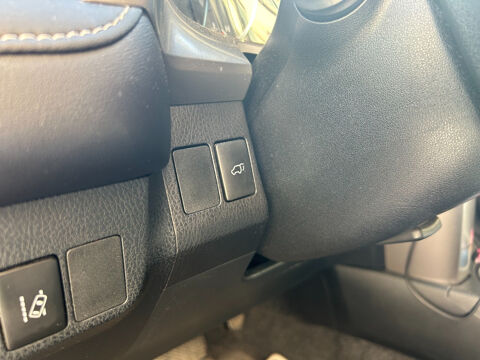 RAV 4 2.5i AWD LOUNGE 2018 occasion 78000 Versailles