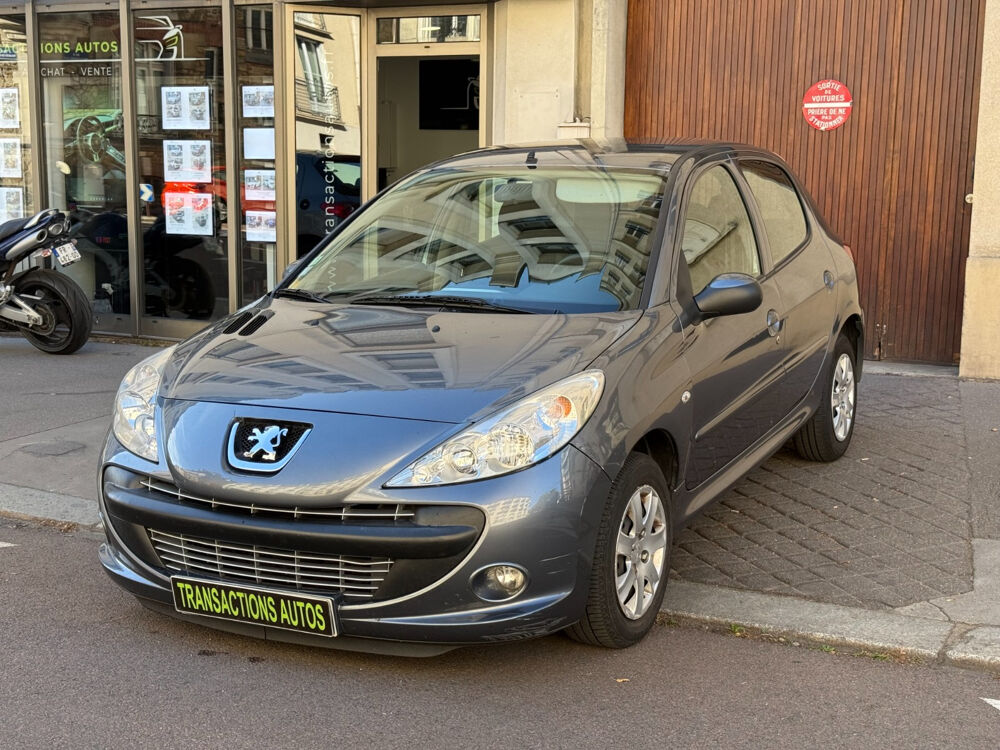 206 + 1.4 HDi 70ch BLUE LION Urban 2010 occasion 78000 Versailles
