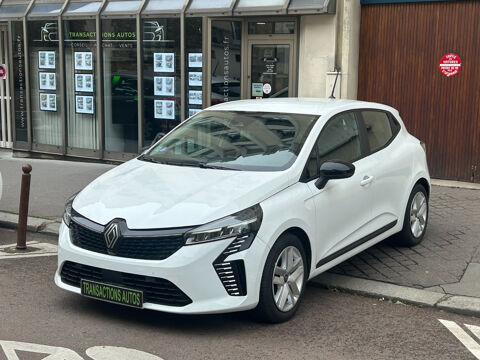 Renault Clio V Clio E-Tech full hybrid 145 Evolution 2023 occasion Versailles 78000