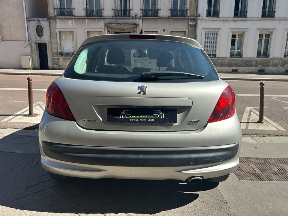 207 1.6 VTi 16V 120ch Premium 2008 occasion 78000 Versailles
