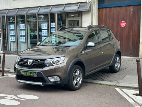 Dacia Sandero TCe 90 Easy-R Stepway 2017 occasion Versailles 78000