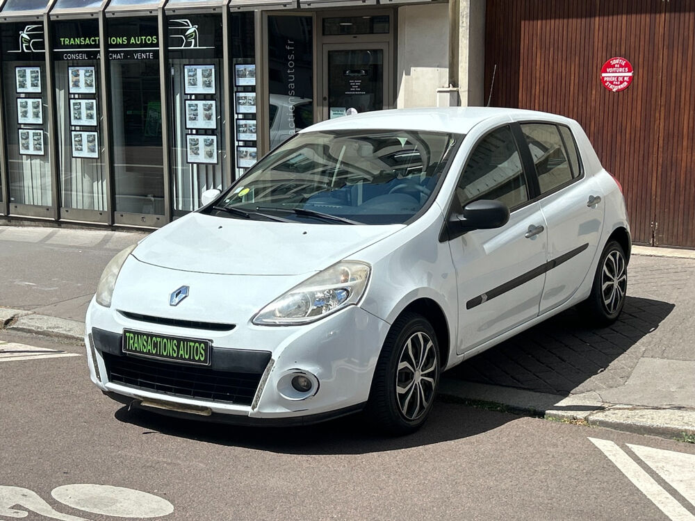 Clio III 1.2 16V 75 eco2 Authentique 2009 occasion 78000 Versailles