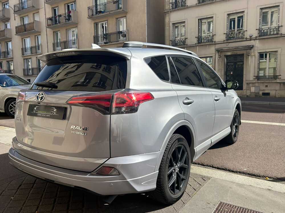 RAV 4 2.5i AWD LOUNGE 2018 occasion 78000 Versailles