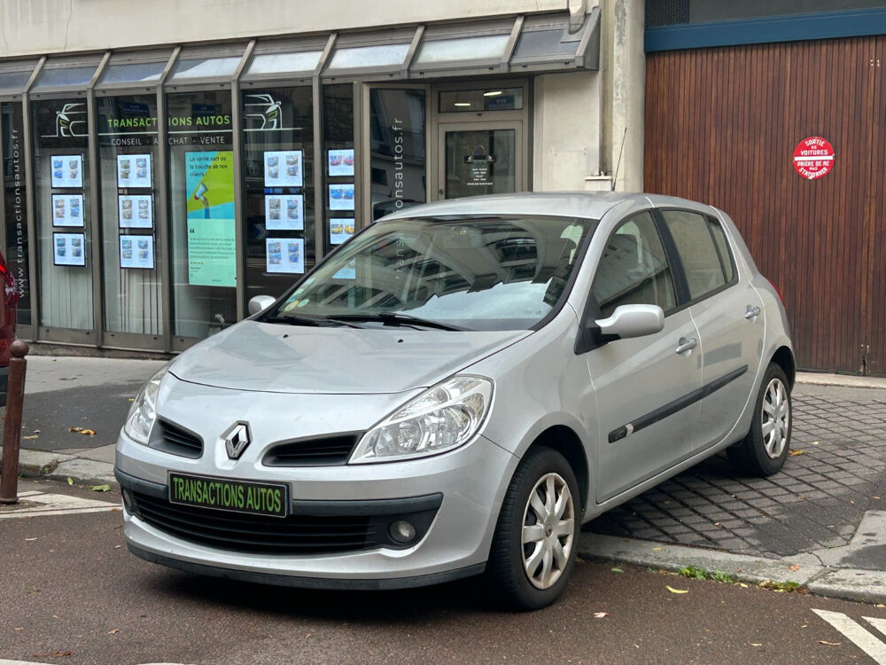 Clio III Clio 1.5 dCi 70 Expression 2006 occasion 78000 Versailles