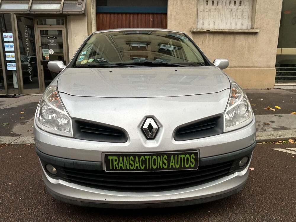 Clio III Clio 1.5 dCi 70 Expression 2006 occasion 78000 Versailles