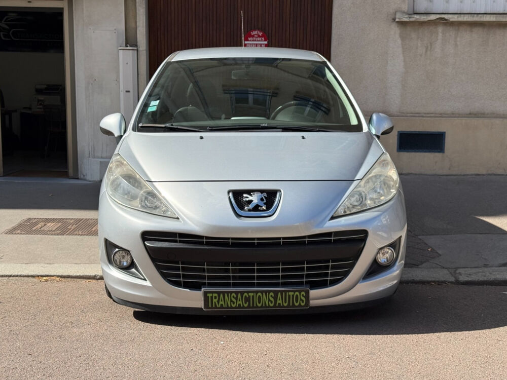 207 1.4 VTi 95ch Active 2011 occasion 78000 Versailles