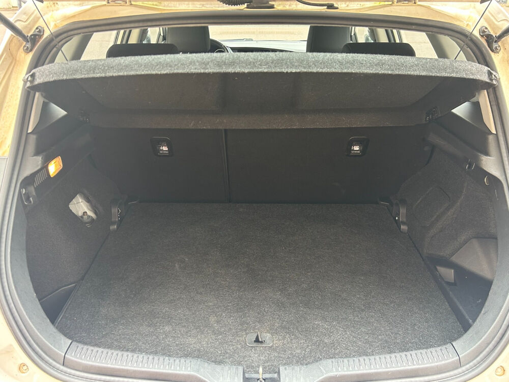 Auris Hybride 136h Business 2016 occasion 78000 Versailles