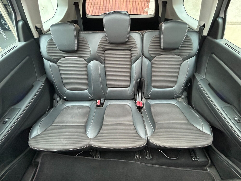 Divers 1.6 INTENS 2017 occasion 78000 Versailles