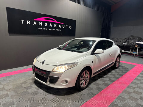 Renault M&eacute;gane III Coup&eacute; dCi 110 FAP eco2 XV De France Champion Euro 2012 occasion LE PASSAGE 47520