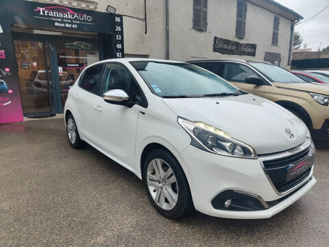 Peugeot 208 1.2 PureTech 82ch BVM5 Style GPS/ RADARS