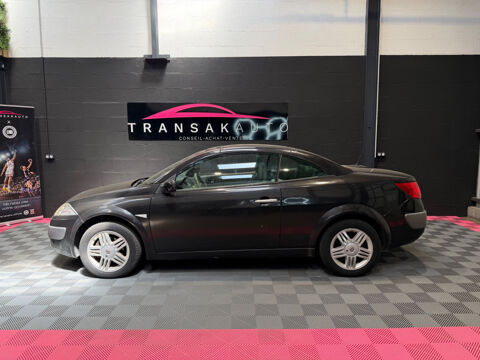 M&eacute;gane II CC M&eacute;gane CC 1.9 dCi 120 Luxe Privil&egrave;ge 2006 occasion 44150 Ancenis