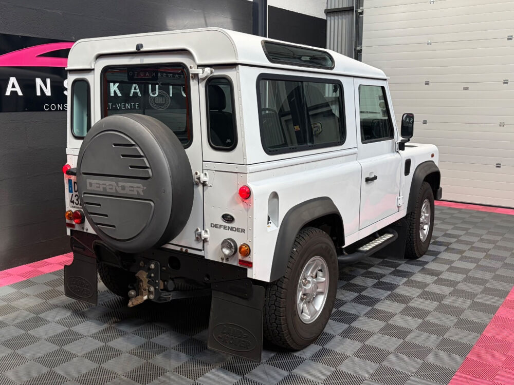 Divers DEFENDER 90 STATION WAGON MARK VI 2015 occasion 44150 Ancenis