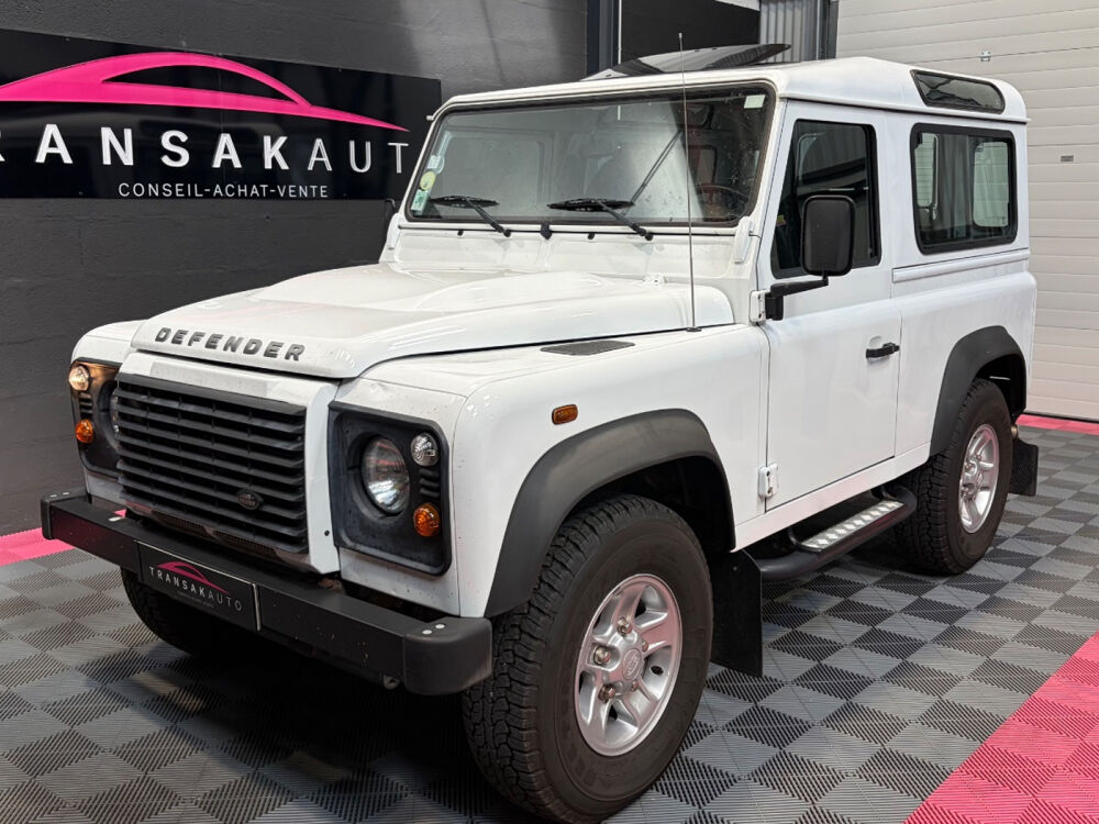 Divers DEFENDER 90 STATION WAGON MARK VI 2015 occasion 44150 Ancenis
