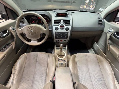 M&eacute;gane II CC M&eacute;gane CC 1.9 dCi 120 Luxe Privil&egrave;ge 2006 occasion 44150 Ancenis