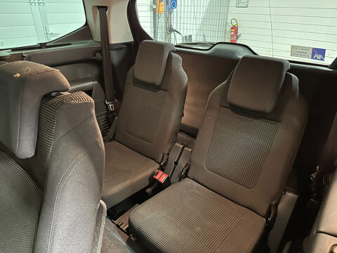 5008 1.6 HDi 115ch FAP BVM6 Allure 5pl 2015 occasion 49100 Angers