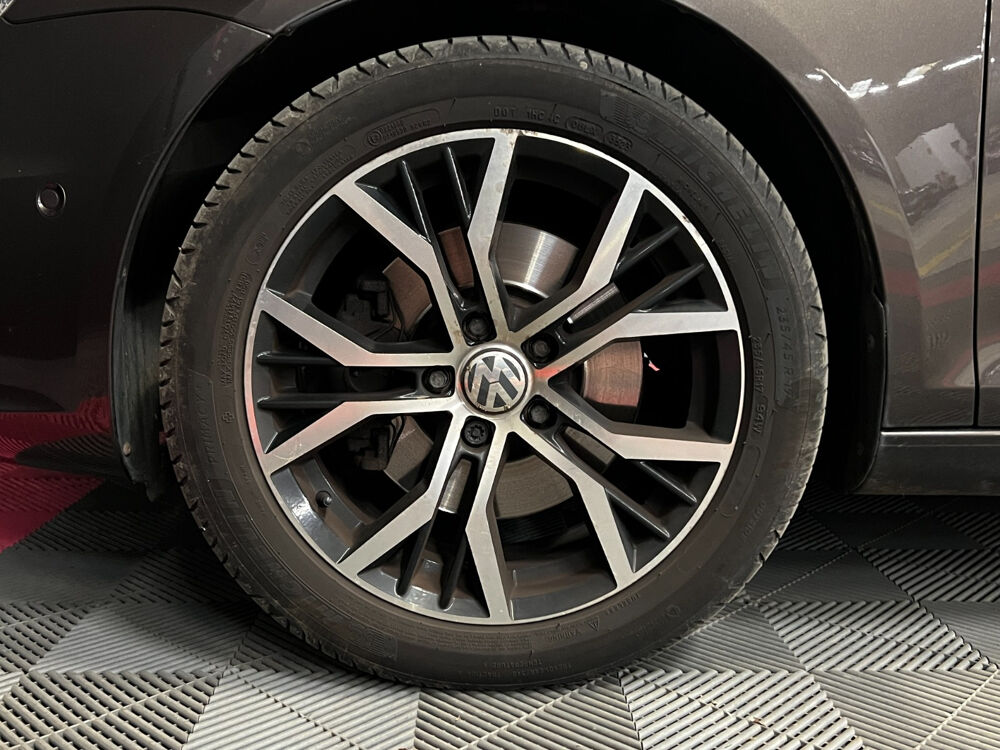 EOS Eos 2.0 16S TSI 210 Carat 2011 occasion 49100 Angers