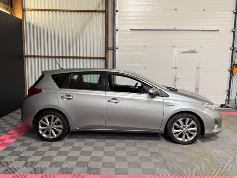 Auris Hybride 136h Business 2013 occasion 49100 Angers