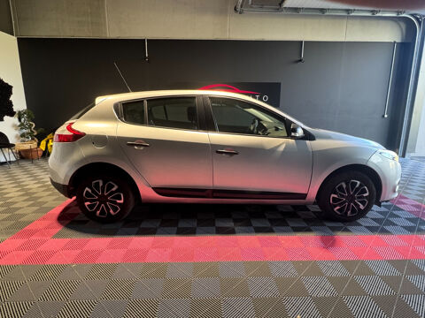 Mégane III dCi 110 FAP Energy eco2 Business 2013 occasion 74330 POISY
