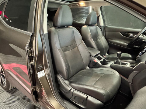 Qashqai 1.2 DIG-T 115 Tekna 2015 occasion 74330 POISY