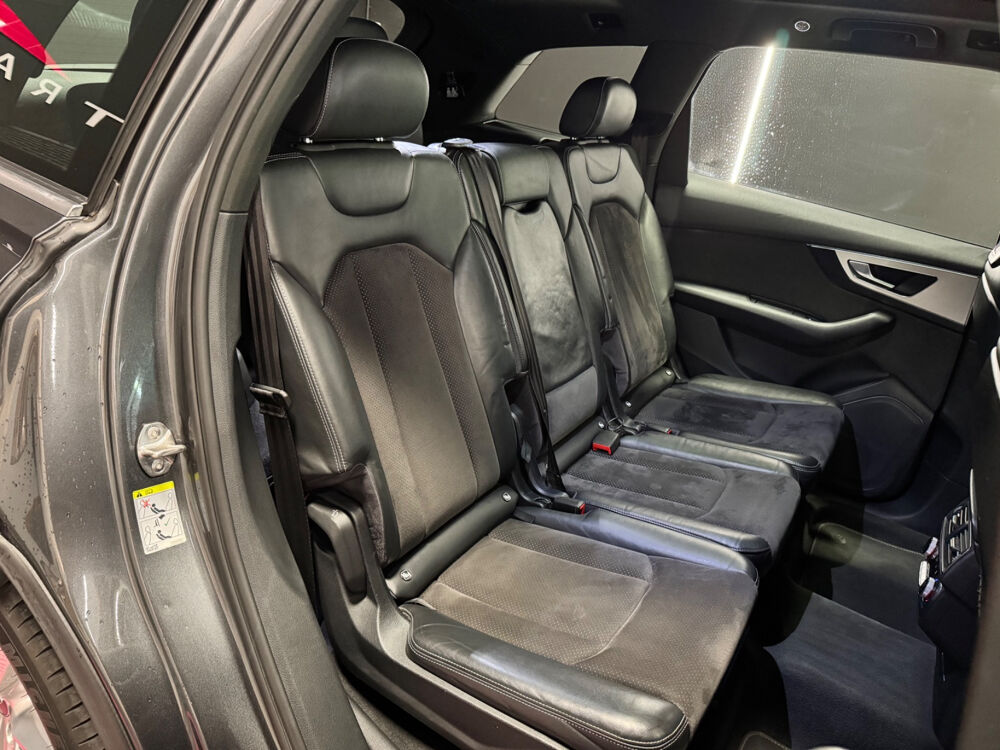 Q7 3.0 V6 TDI Clean Diesel 218 Tiptronic 8 Quattro 7pl S lin 2016 occasion 74330 POISY