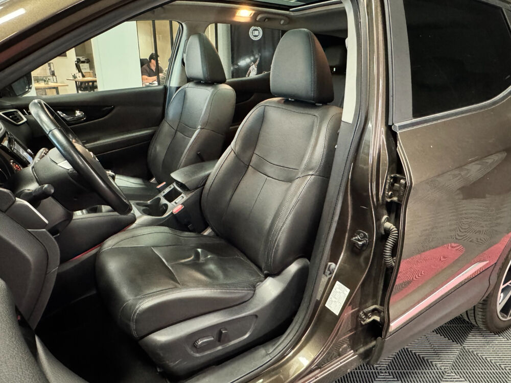 Qashqai 1.2 DIG-T 115 Tekna 2015 occasion 74330 POISY