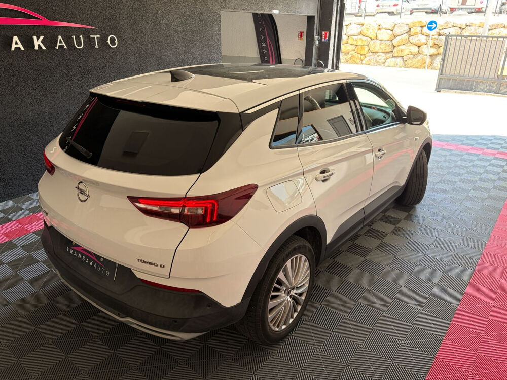 Grandland x Grandland X 1.6 D 120 ch BVA6 Innovation 2018 occasion 34500 B&eacute;ziers