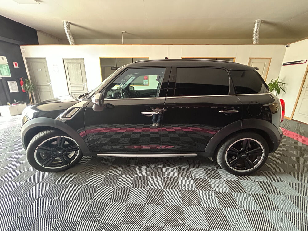 Countryman 143 ch Cooper SD Finition Red Hot Chili A 2016 occasion 34500 B&eacute;ziers