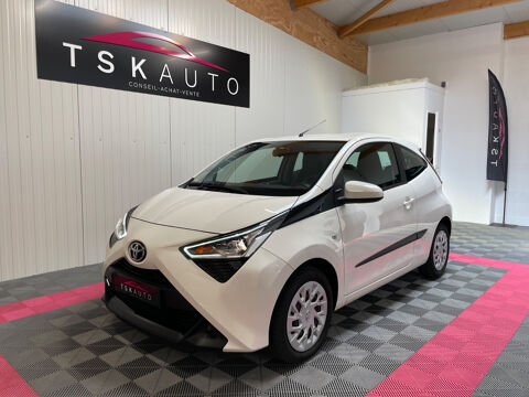 Toyota Aygo 1.0 VVT-i x-shift x-play 2020 occasion Colombelles 14460