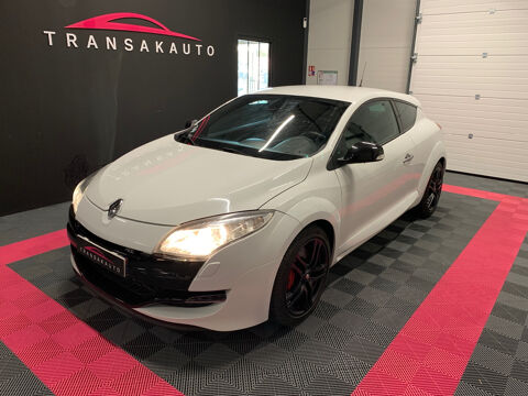 Renault M&eacute;gane III Coup&eacute; 2.0 16V 250 RS Luxe 2010 occasion Cahors 46000