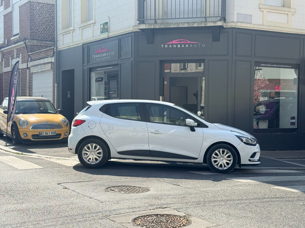 Clio IV CLIO SOCIETE DCI 75 ENERGY AIR MEDIANAV 2017 occasion 59400 CAMBRAI