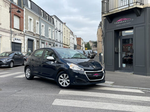 Peugeot 208 68ch BVM5 Like / FAIBLE KILOMETRAGE / RE