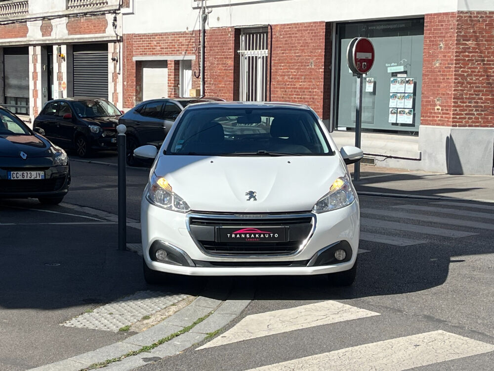 208 AFFAIRE 1.2 PURETECH 82 BVM5 PREMIUM 2018 occasion 59400 CAMBRAI
