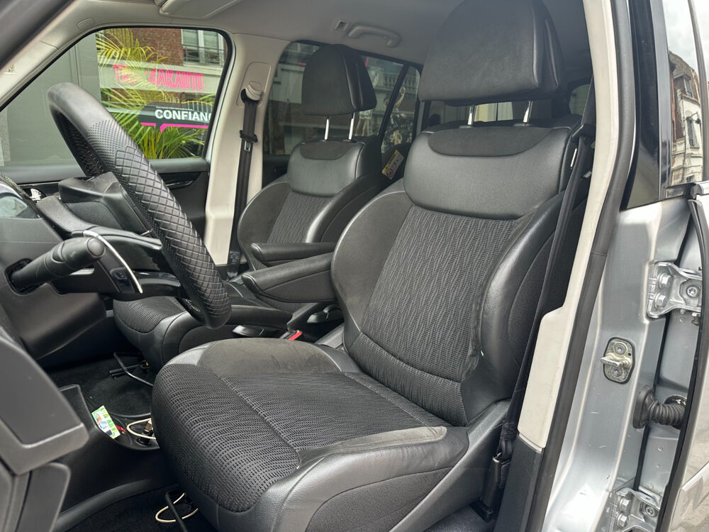 Grand C4 Picasso HDi 160 FAP 7 pl Exclusive A 2011 occasion 59400 CAMBRAI