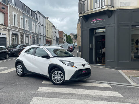 Toyota Aygo X 1.0 VVT-i 72 Dynamic 2022 occasion CAMBRAI 59400