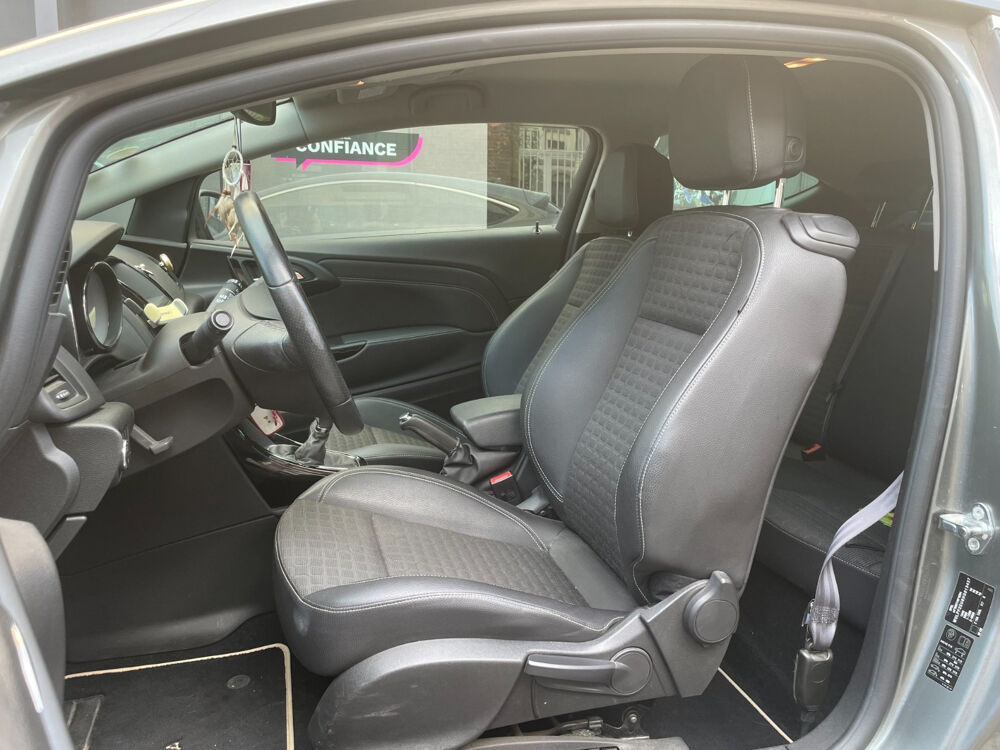 Astra Black Edition 2017 occasion 59400 CAMBRAI