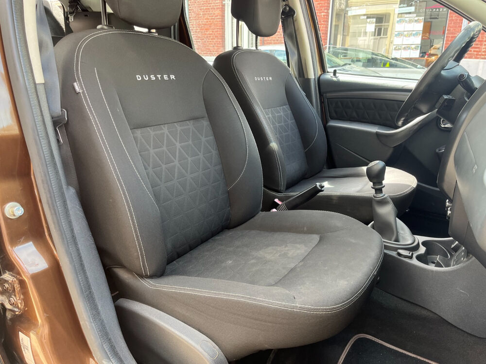 Duster 1.5 dCi 110 4x4 Laur&eacute;ate 2015 occasion 59400 CAMBRAI