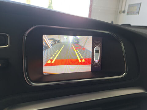 V40 T2 122 ch Geartronic 6 R-DESIGN 2020 occasion 85300 Challans