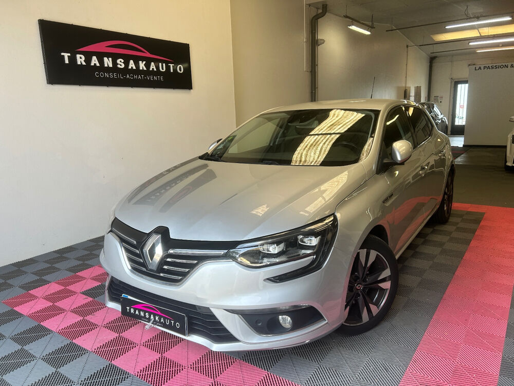 Megane IV M&eacute;gane IV Estate Blue dCi 115 EDC Intens 2020 occasion 85300 Challans