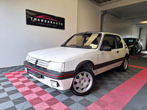 Annonce voiture Peugeot 205 17990 �
