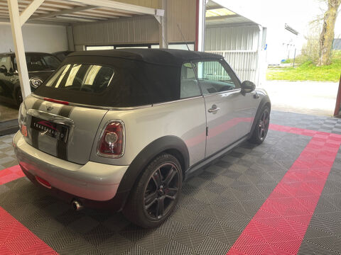 Cooper Cabriolet 1.6i - 120 Pack Chili + 2010 occasion 85300 Challans