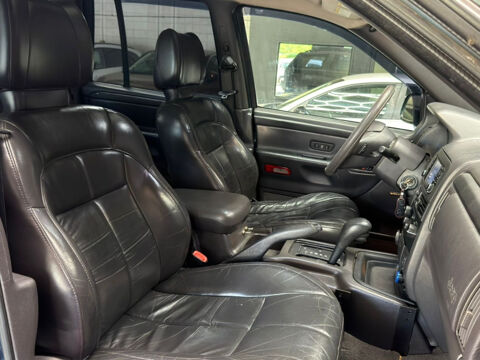 Cherokee 4.0i Limited 2001 occasion 73000 Chamb&eacute;ry