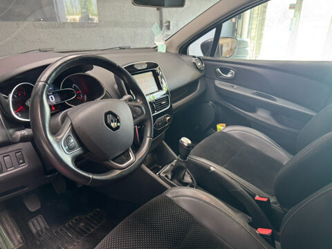 Clio IV Clio TCe 90 E6C Intens 2018 occasion 73000 Chamb&eacute;ry