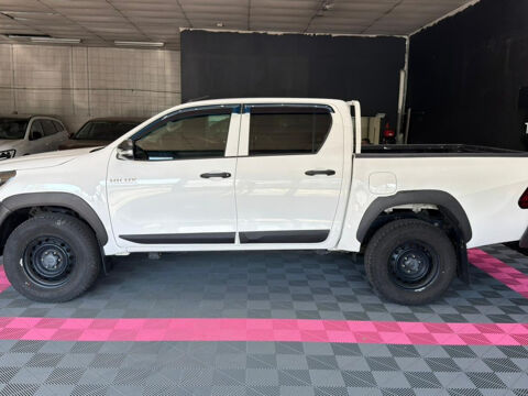 Hilux HILUX DBLE CAB 4WD 2.4L 150 D-4D LECAP 2017 occasion 73000 Chamb&eacute;ry