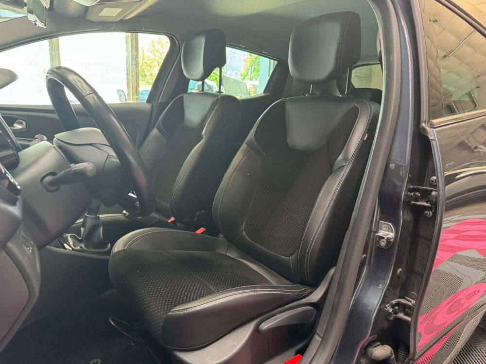 Clio IV Clio TCe 90 E6C Intens 2018 occasion 73000 Chamb&eacute;ry
