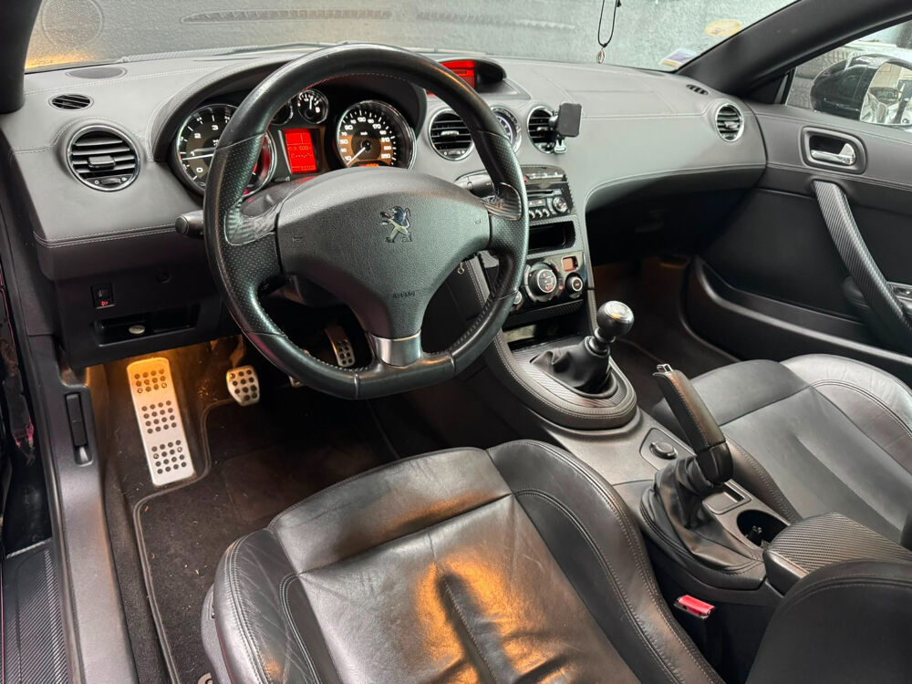 RCZ 2.0 HDI 2010 occasion 73000 Chamb&eacute;ry