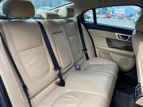 XF V6 3.0 D - 240 FAP Luxe A 2012 occasion 73000 Chamb&eacute;ry