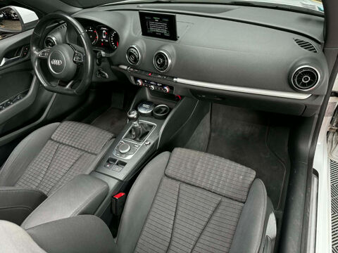 A3 Cabriolet 1.6 TDI 110 Ambition 2015 occasion 73000 Chamb&eacute;ry