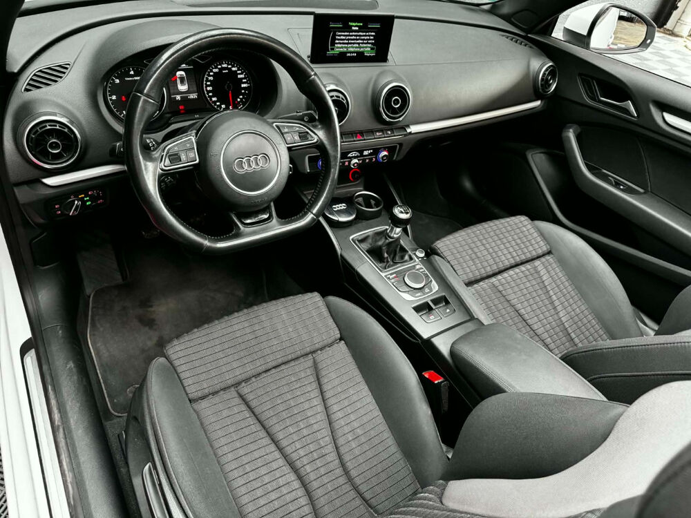 A3 Cabriolet 1.6 TDI 110 Ambition 2015 occasion 73000 Chamb&eacute;ry