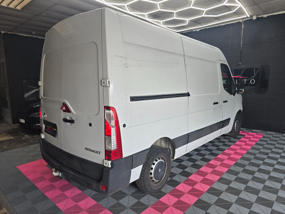 Master MASTER FGN L2H2 3.5t 2.3 dCi 145 ENERGY E6 GRAND CONFORT 2019 occasion 73000 Chamb&eacute;ry