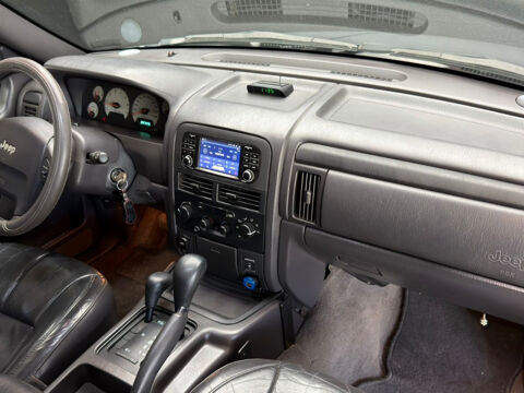 Cherokee 4.0i Limited 2001 occasion 73000 Chamb&eacute;ry